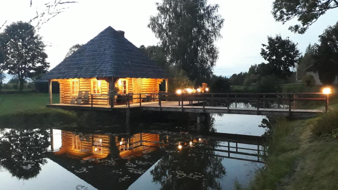 Jaunbrenguli Villa Raiskums Buitenkant foto